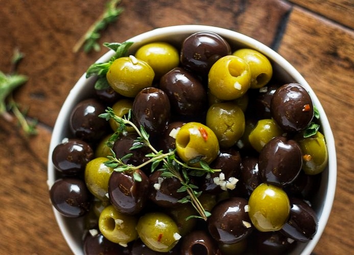 Iranian Olives Bulk Supplier; Quality, Tradition, and Trust in Every Shipment
