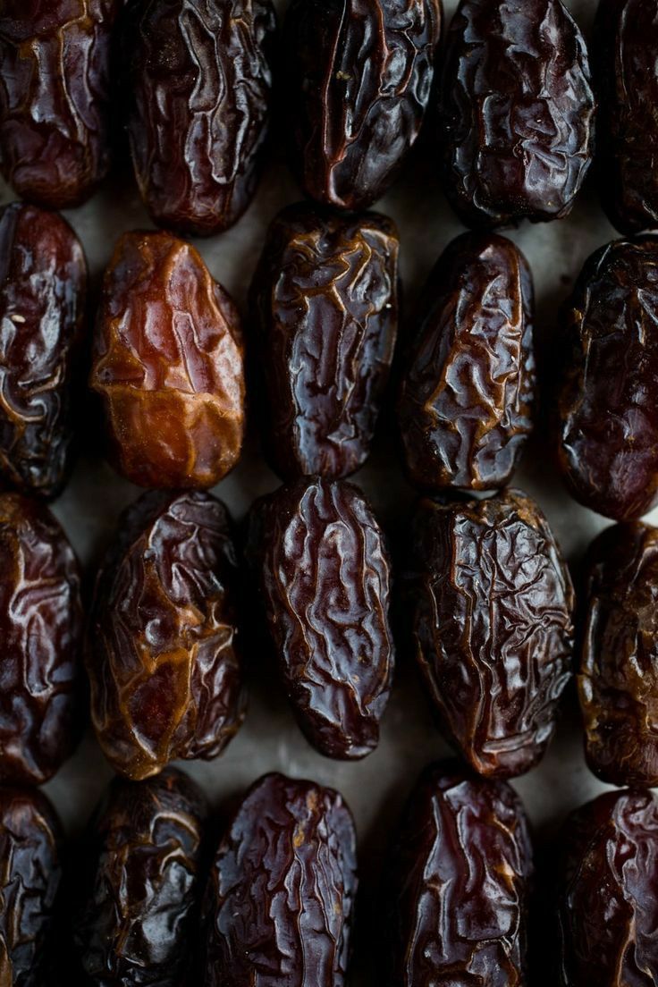 Bulk Dried Dates; Premium Wholesale Supplier of Iranian Dates – Tamila Agrifood