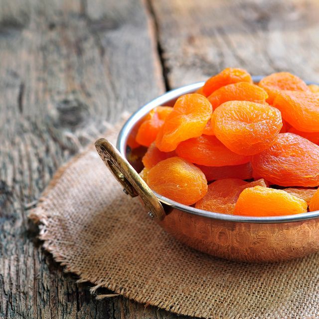 Bulk Dried Apricot Wholesaler in Russia; Import Guide & Wholesale Price Overview