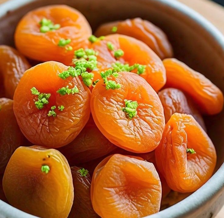 Buy Dried Apricots in Bulk; Nature’s Sweet Gift from Iran’s Orchards